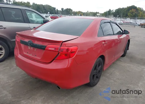 2013 Toyota Camry Se z USA, uszkodzony, nr VIN 4T1BF1FK2DU660007